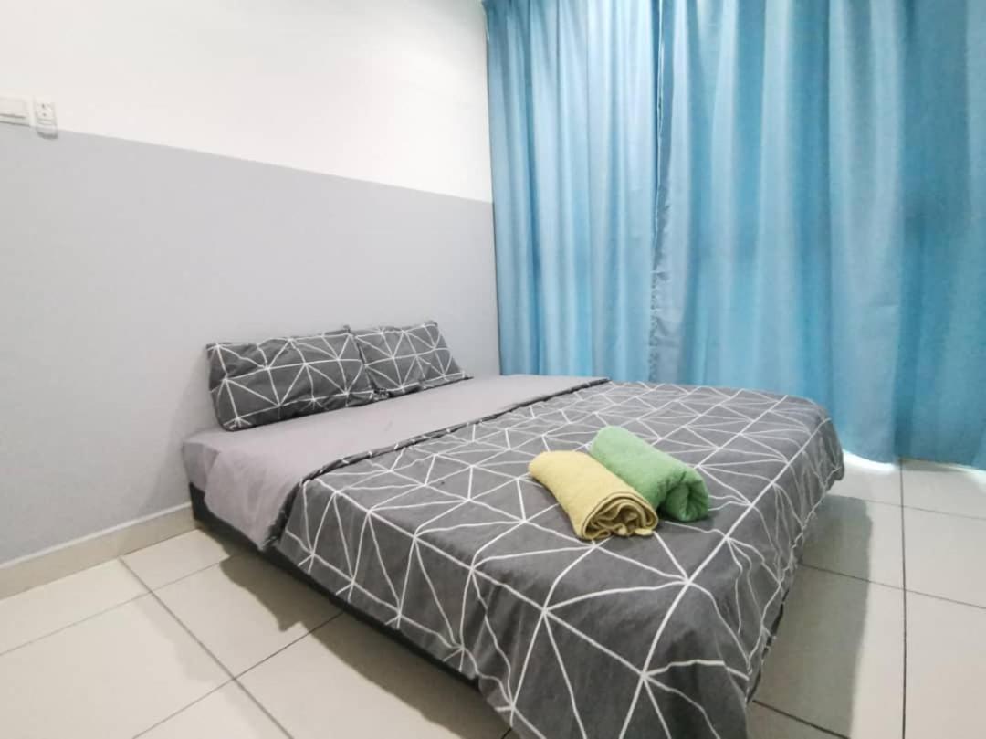 Homestay Kuala Lumpur ; Terminal Tbs ; Bukit Jalil Exterior foto