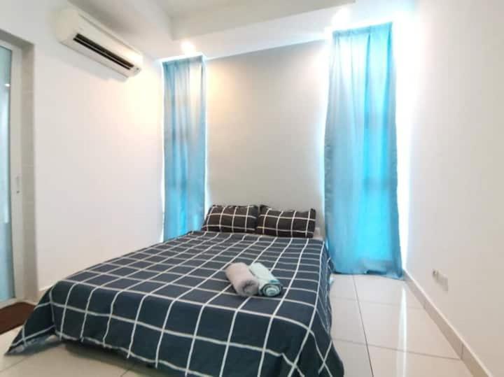 Homestay Kuala Lumpur ; Terminal Tbs ; Bukit Jalil Exterior foto