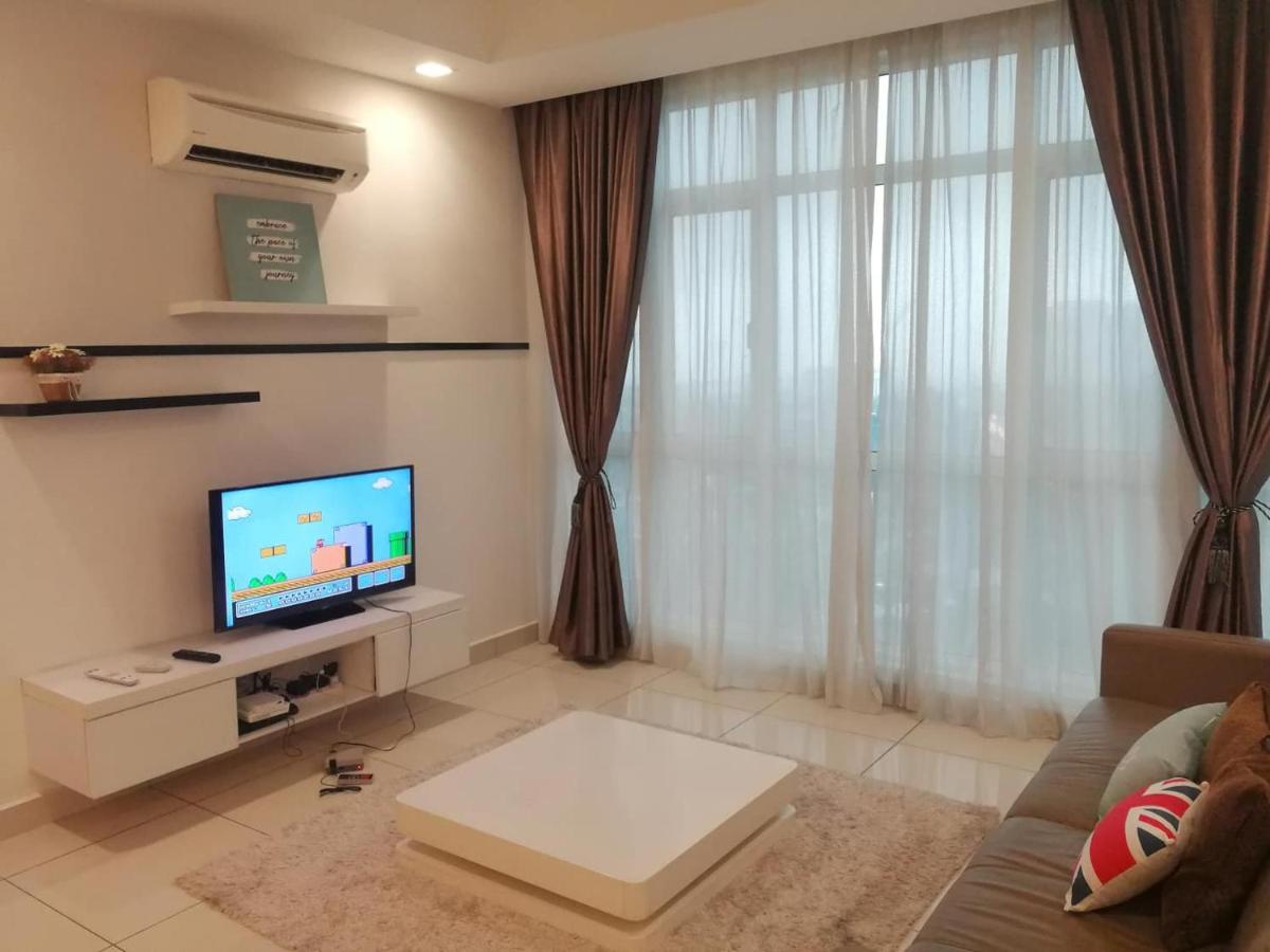 Homestay Kuala Lumpur ; Terminal Tbs ; Bukit Jalil Exterior foto